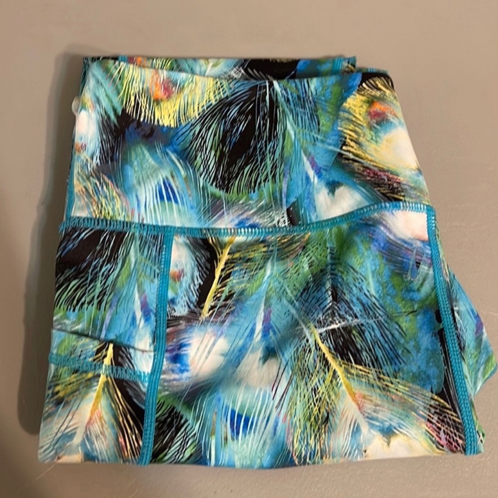 CVG peacock 🦚 feather leggings